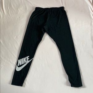 black nike leggings